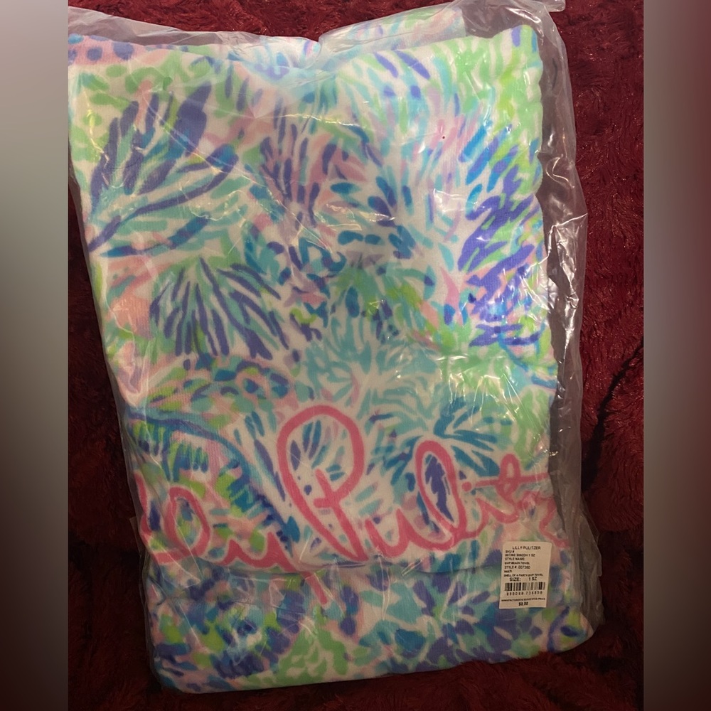 Lilly Pulitzer Shell of a Party GWP Beach Towel